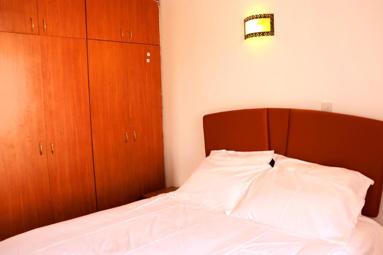 Silent Sky Homestay Near Jkia Airport & Sgr Nairobi Bagian luar foto